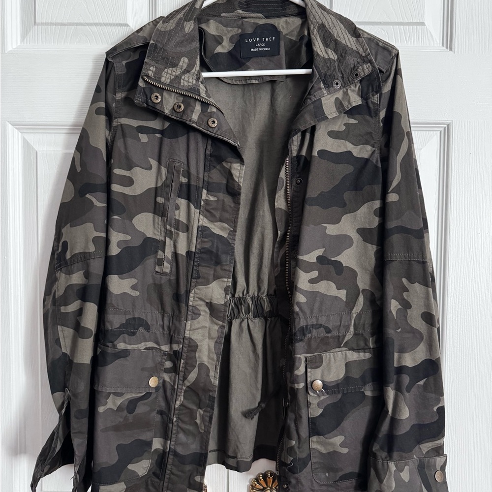Love Tree Camo Jacket